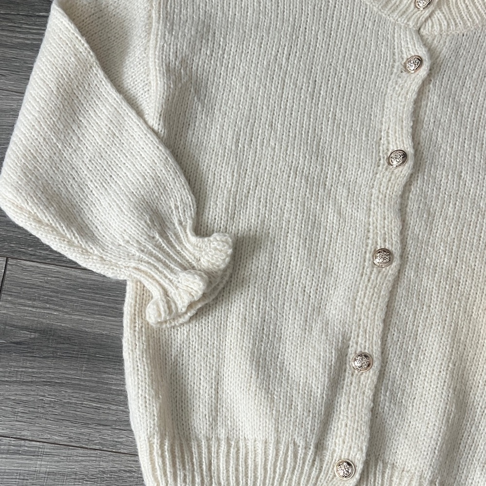 Amazon Women's Cream Ruffled Cardigan - Picture 2 of 5